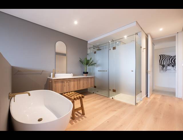 4 BEDROOM TOWNHOUSE FOR SALE IN ZULULAMI LUXURY COASTAL ESTATE